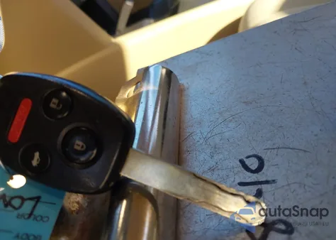 2011 Honda Accord 2.4 Lx из США, поврежденный, VIN 1HGCP2F36BA155074